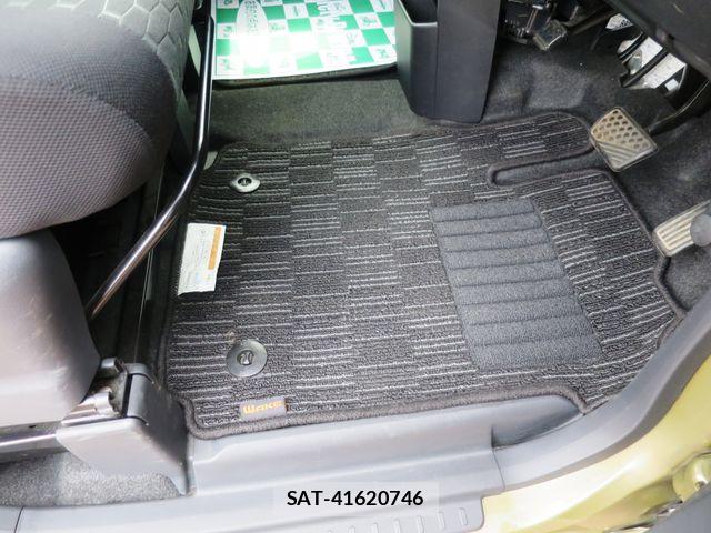Daihatsu WAKE 2014-12 8102849-21