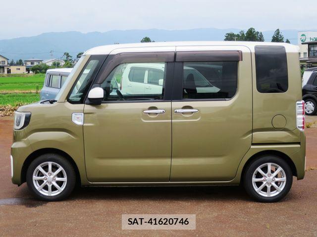 Daihatsu WAKE 2014-12 8102849-4
