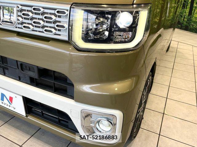 Daihatsu WAKE 2016-01 8247219-11