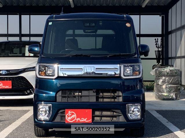 Daihatsu WAKE 2020-09 8564171-5