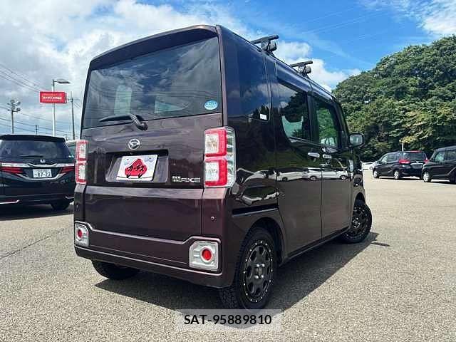 Daihatsu WAKE 2018-06 8564170-2