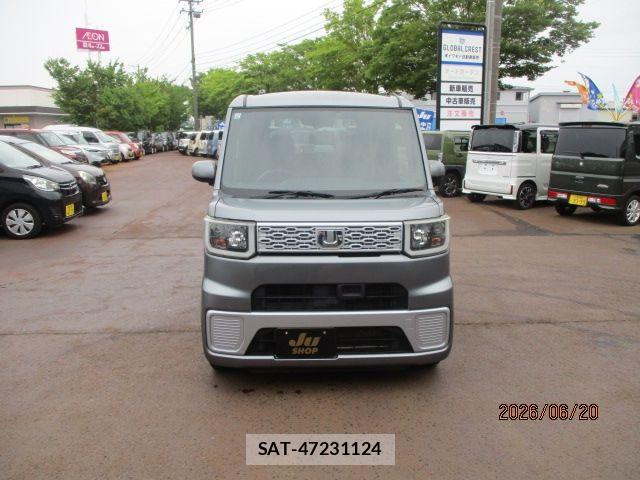 Daihatsu WAKE 2015-10 8662536-1