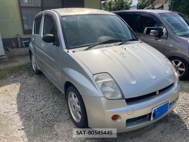 Toyota WILL VI 2002-03 8039301-1