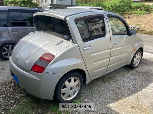 Toyota WILL VI 2002-03 8039301-2