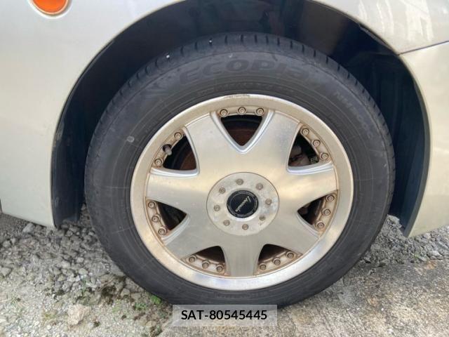 Toyota WILL VI 2002-03 8039301-8