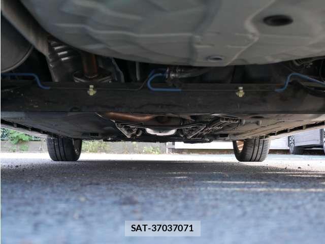Nissan Wingroad 2017-03 1382204-13