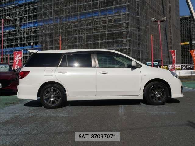 Nissan Wingroad 2017-03 1382204-4