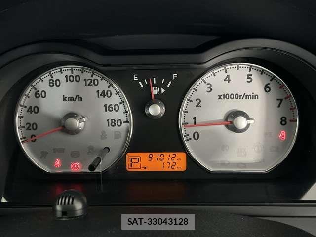 Nissan Wingroad 2015-08 4995762-12