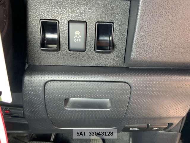 Nissan Wingroad 2015-08 4995762-19