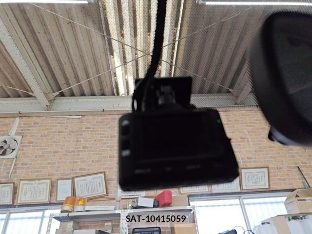Nissan Wingroad 2009-07 4995766-17