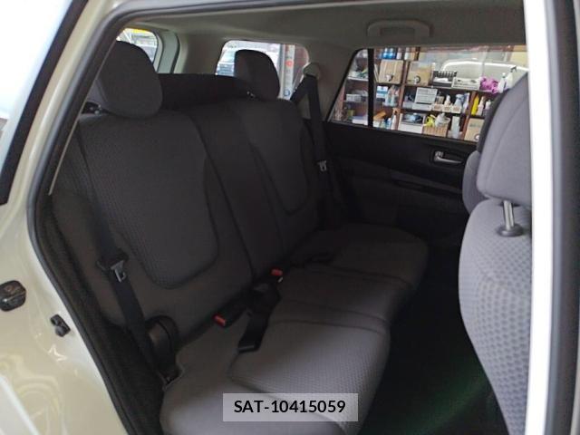 Nissan Wingroad 2009-07 4995766-21