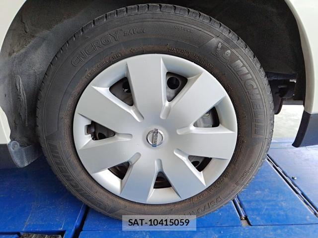 Nissan Wingroad 2009-07 4995766-27