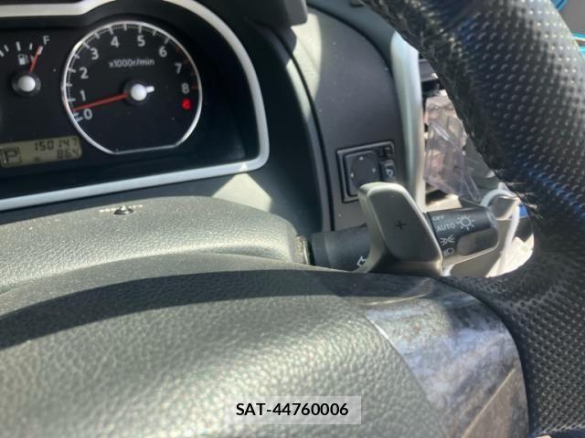 Nissan Wingroad 2007-12 6615820-16