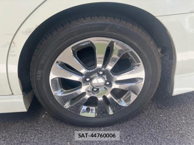 Nissan Wingroad 2007-12 6615820-8
