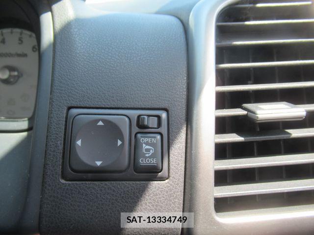 Nissan Wingroad 2014-01 6915689-20