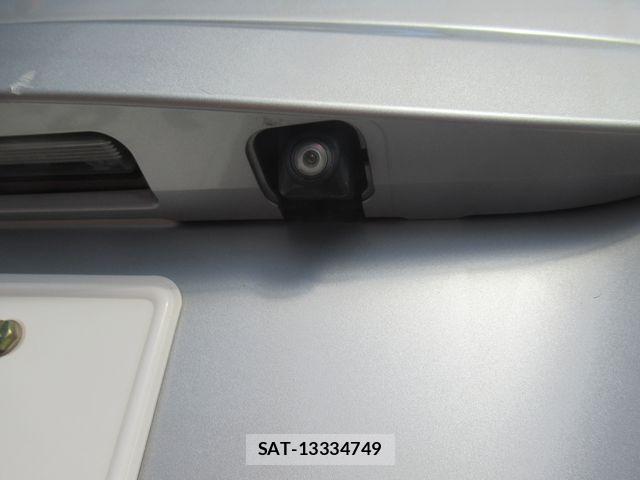 Nissan Wingroad 2014-01 6915689-23