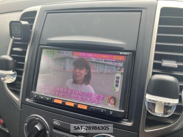 Nissan Wingroad 2016-12 7227443-22