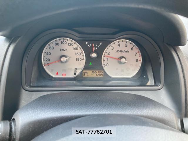Nissan Wingroad 2009-09 7227442-19