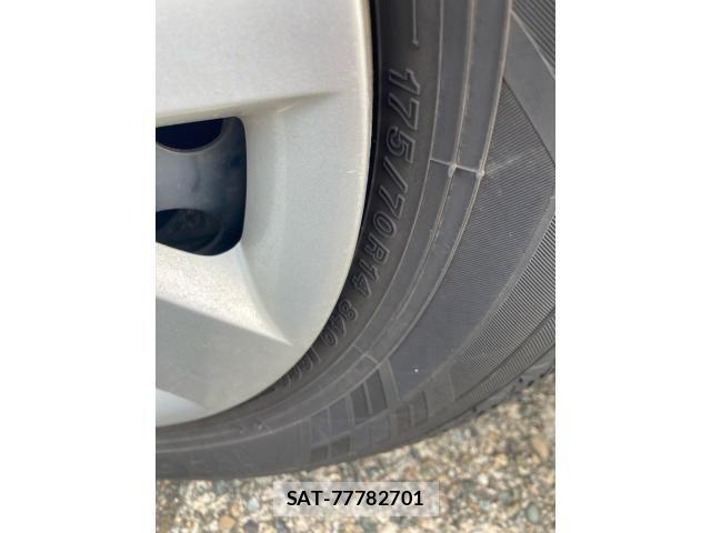 Nissan Wingroad 2009-09 7227442-6