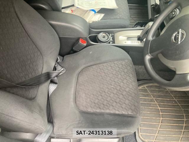 Nissan Wingroad 2011-01 7273307-7