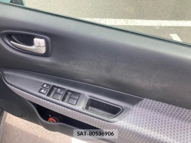 Nissan Wingroad 2006-10 7331370-10