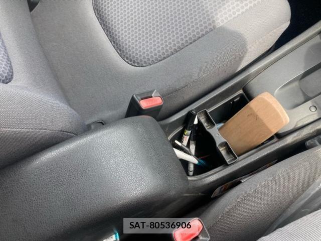 Nissan Wingroad 2006-10 7331370-21