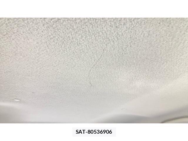 Nissan Wingroad 2006-10 7331370-26