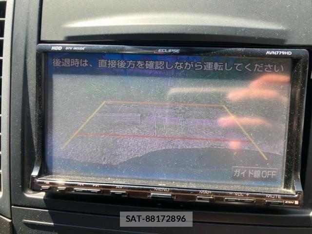 Nissan Wingroad 2009-12 7360571-15
