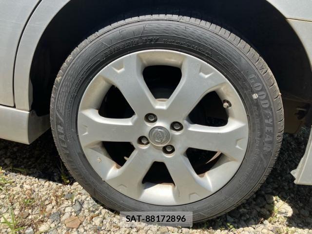 Nissan Wingroad 2009-12 7360571-5