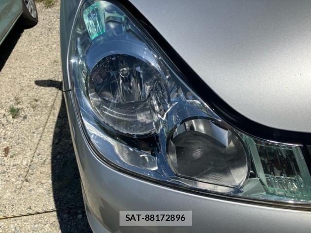 Nissan Wingroad 2009-12 7360571-8