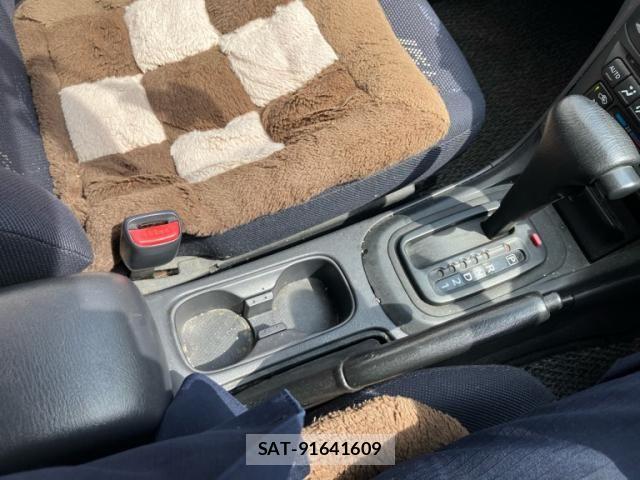 Nissan Wingroad 1999-05 7394958-14