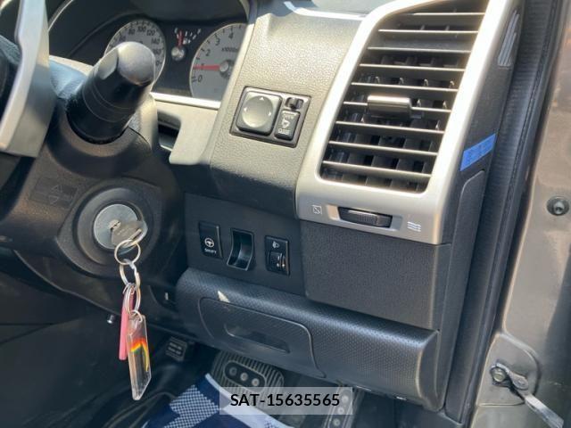 Nissan Wingroad 2006-11 7503921-14