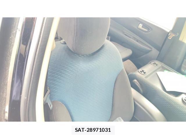 Nissan Wingroad 2006-10 7730929-16
