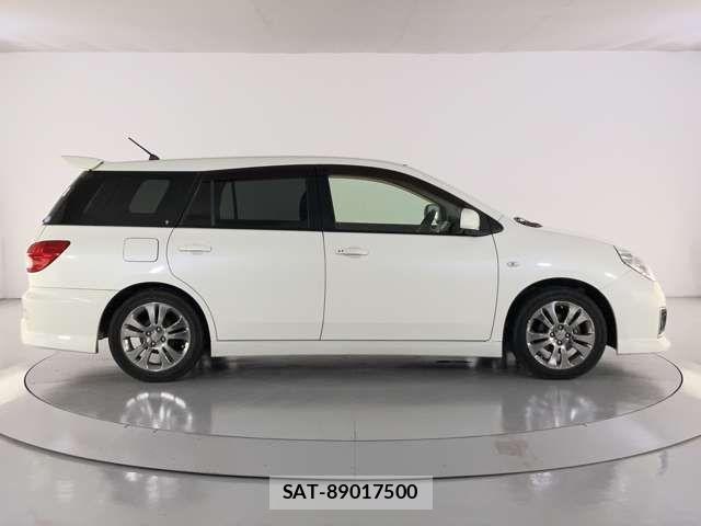 Nissan Wingroad 2010-02 8102851-6