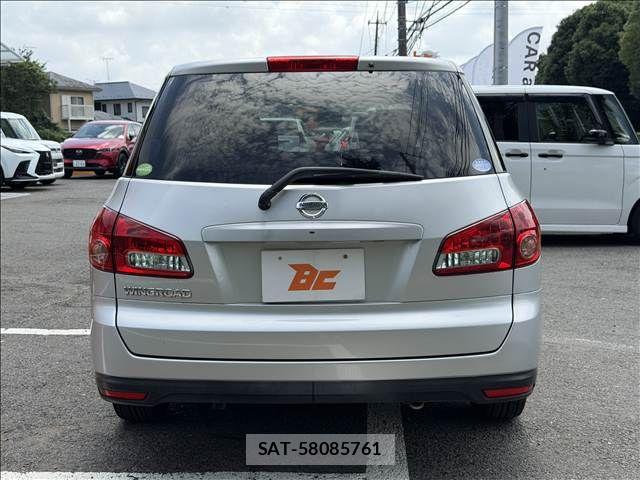 Nissan Wingroad 2015-03 8369895-22