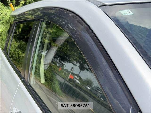 Nissan Wingroad 2015-03 8369895-29