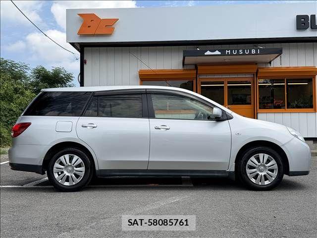 Nissan Wingroad 2015-03 8369895-6