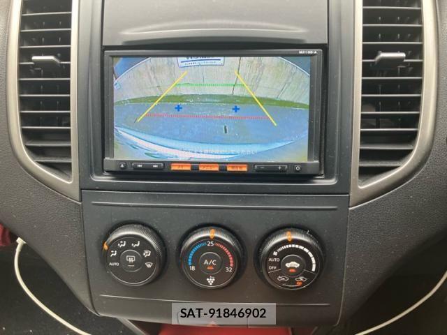 Nissan Wingroad 2016-10 8667188-21