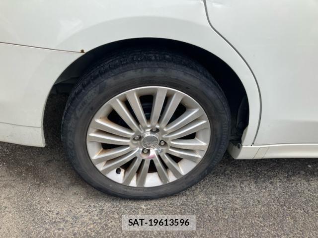 Nissan Wingroad 2011-09 8746982-9