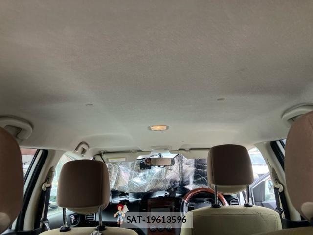 Nissan Wingroad 2011-09 8746982-8