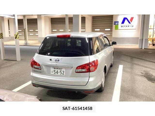 Nissan Wingroad 2010-09 8832616-3