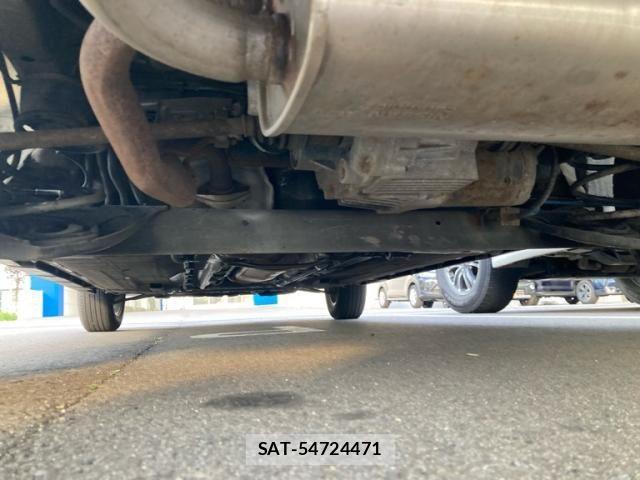 Nissan Wingroad 2014-05 7903671-10