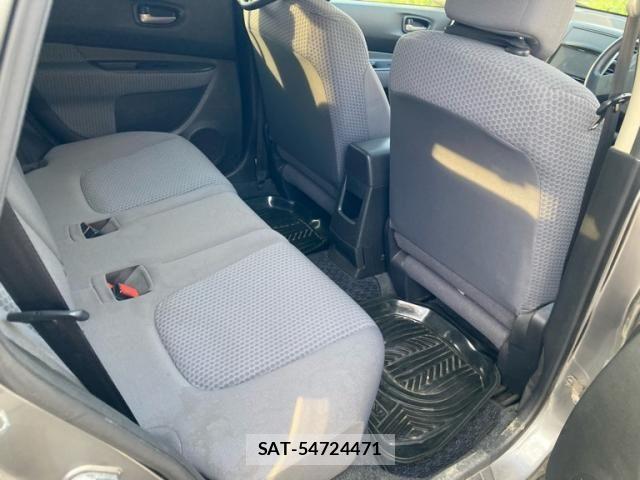 Nissan Wingroad 2014-05 7903671-15