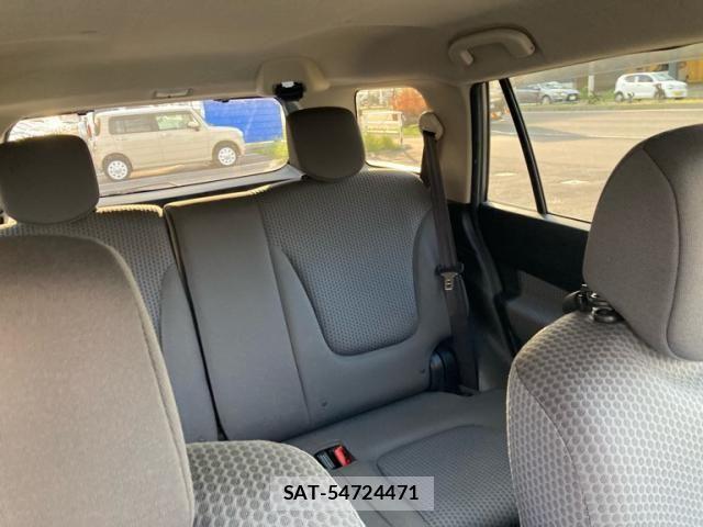 Nissan Wingroad 2014-05 7903671-16