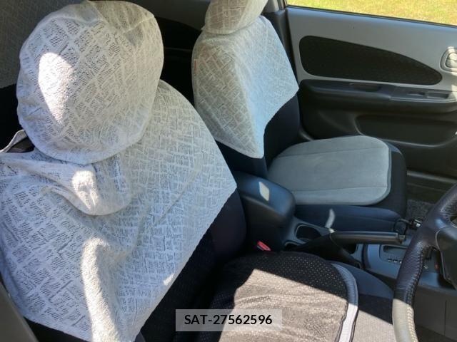 Nissan Wingroad 2004-06 8211114-13
