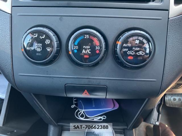 Nissan Wingroad 2007-03 8415984-12