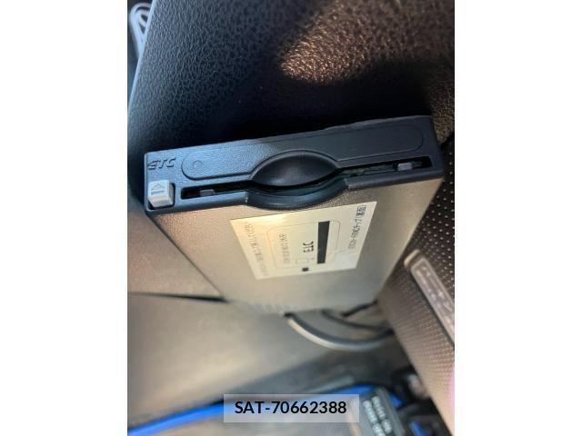 Nissan Wingroad 2007-03 8415984-15