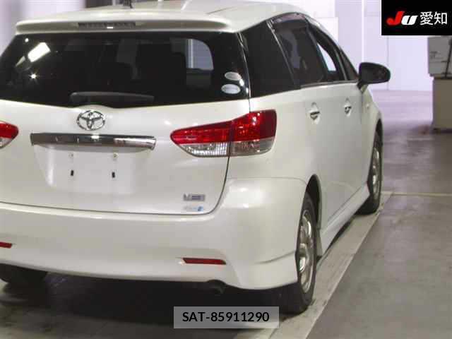 Toyota WISH 2012 1218365-3