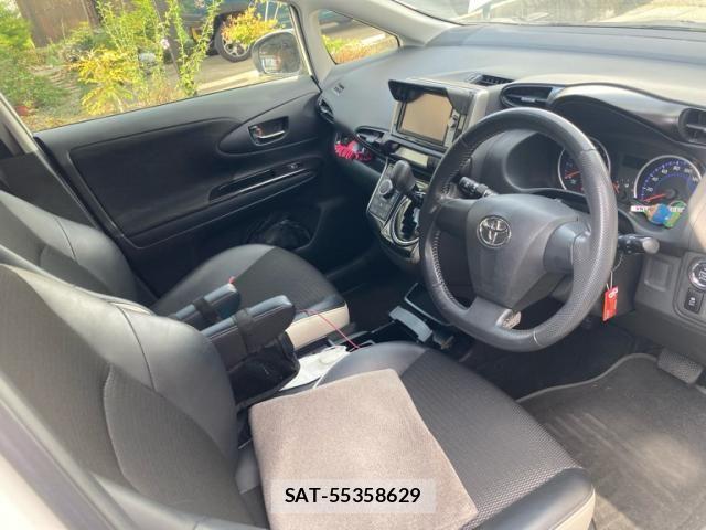 Toyota WISH 2012-05 1268796-9