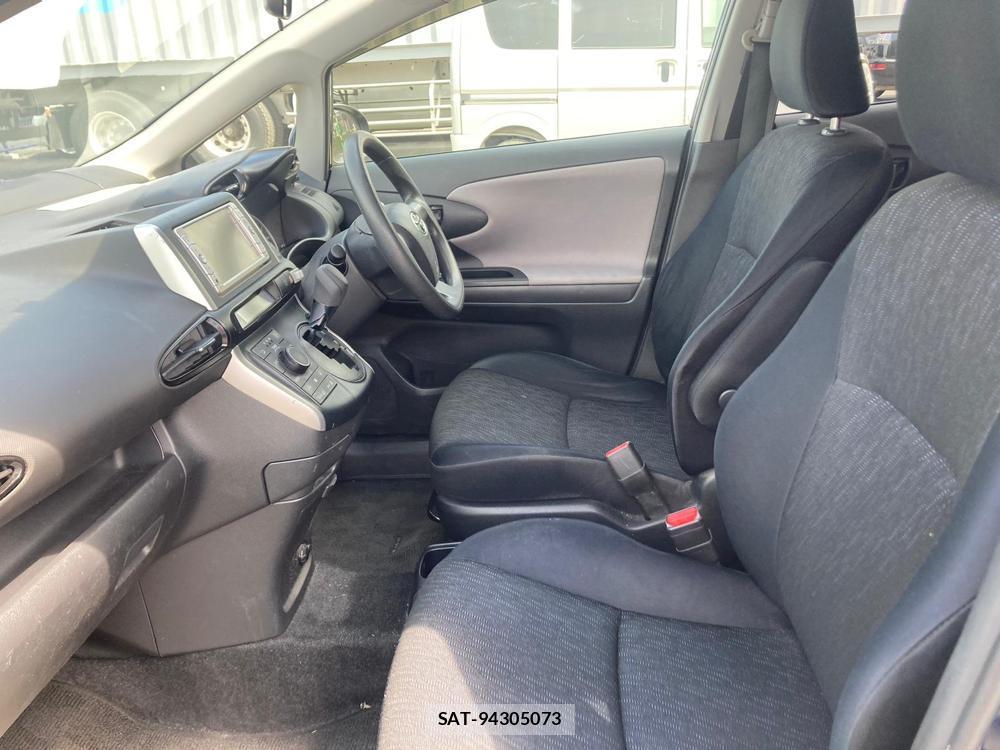 Toyota WISH 2009-10 1289589-10